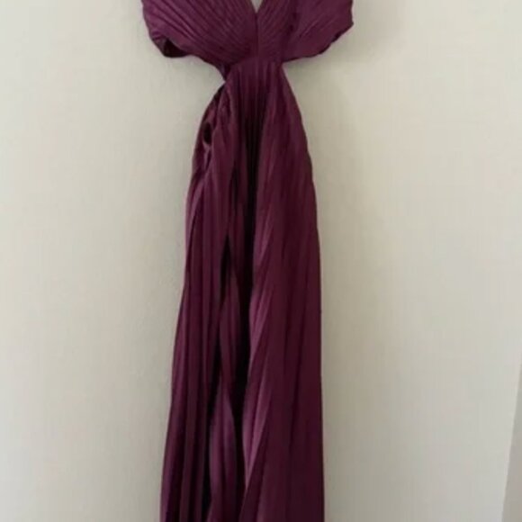 Fitch Cocktail Dress Abercrombie Cut Out, Maroon - Picture 4 of 8